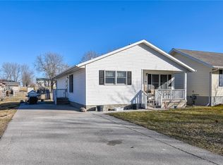 208 North St, Colo, IA 50056