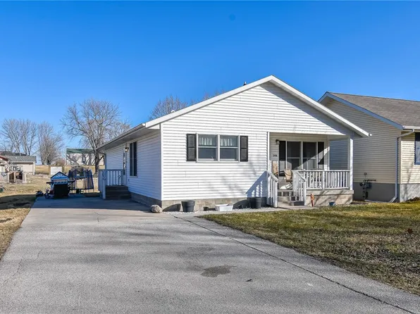 208 North St, Colo, IA 50056