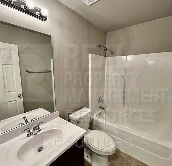2920 Cider Mill Ln — Photo 24