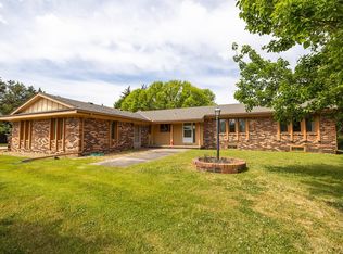 1933 S 127th St E, Wichita, KS 67207