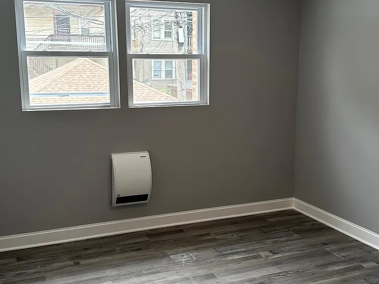 6633 S Marquette Rd #2 — Photo 6