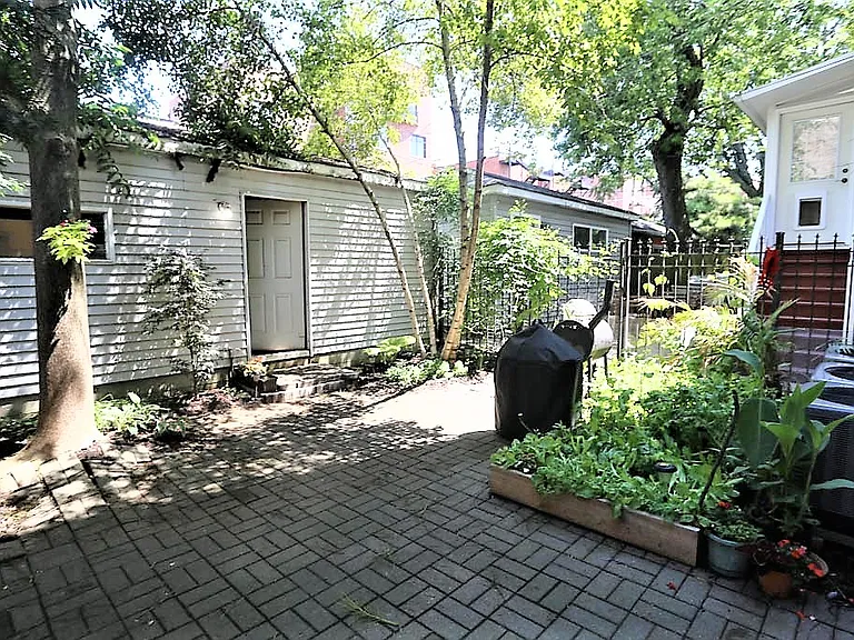4849 N Seeley Ave #1 — Photo 22