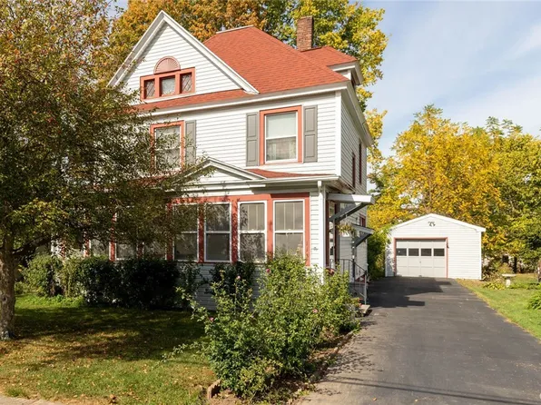 113 Osborne St, Minoa, NY 13116