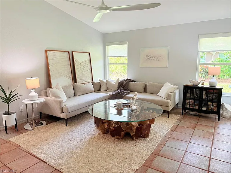 337 Emerald Bay Cir #U1 — Photo 7