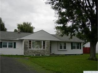 436 Joslen Blvd, Hudson, NY 12534