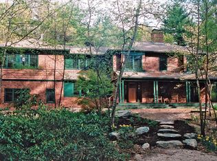 64 Rollingwood Ln, Concord, MA 01742