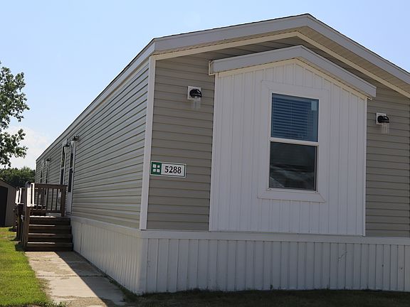 3rd image of 5407 Aloha Ln #384