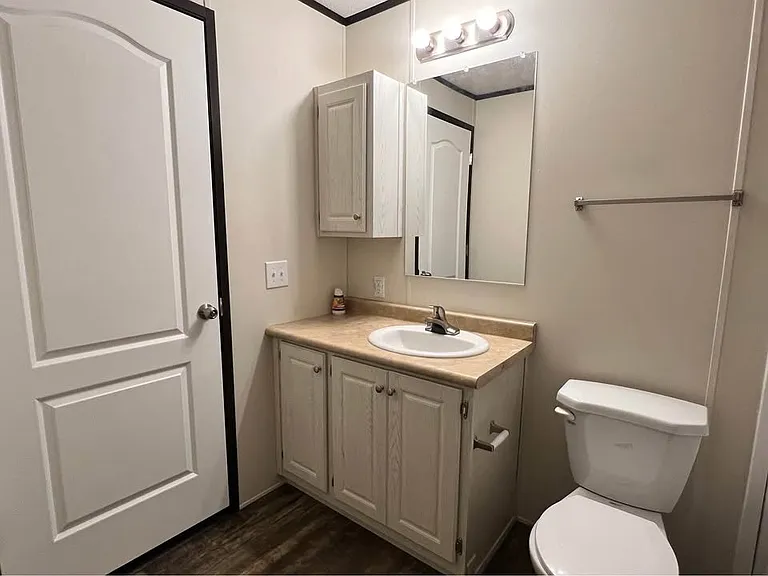 25214 Gratiot Ave #141 — Photo 9