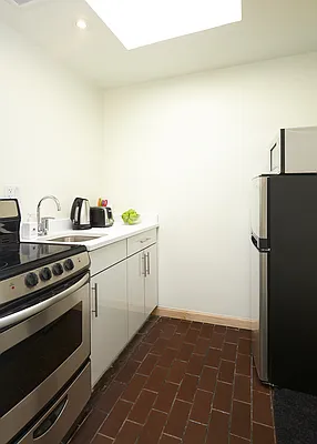 Rented by 348 First Second LLC | media 3