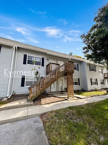 5697 67th Ave N Photo 1