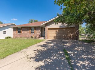 1143 E Snider St, Springfield, MO 65803