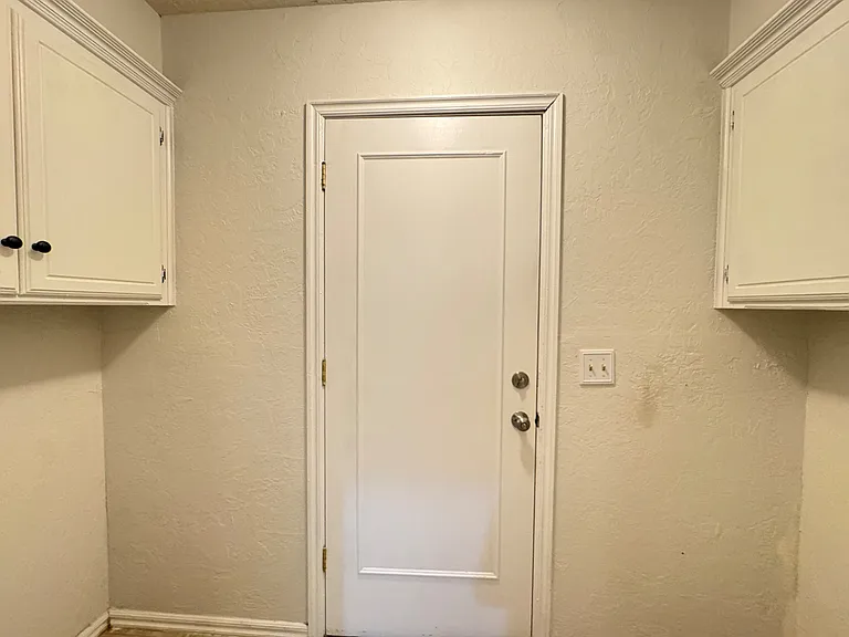 905 Rambling Oaks Dr — Photo 18