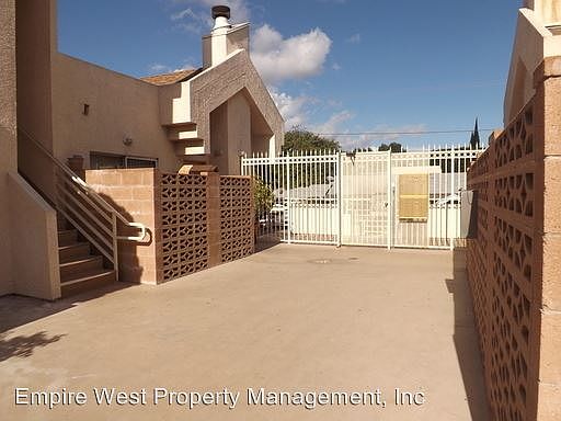 2nd image of 16050 Hart St APT 2