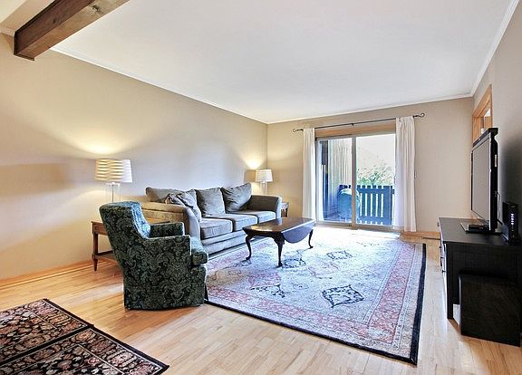 2nd image of 1723 Northfield Sq