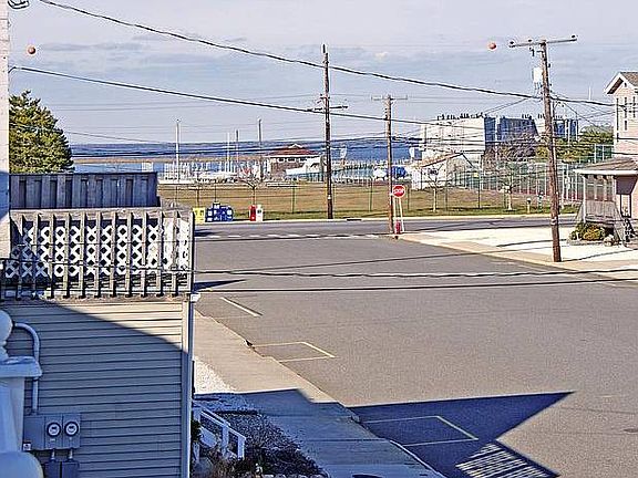 2nd image of 500 S Beach Ave
