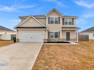 687 Burke Dr, Hinesville, GA 31313
