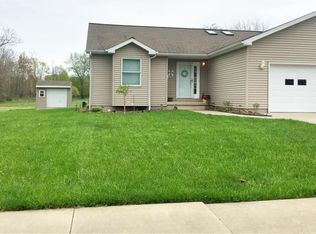 7 Pleasant Ave, Fredonia, NY