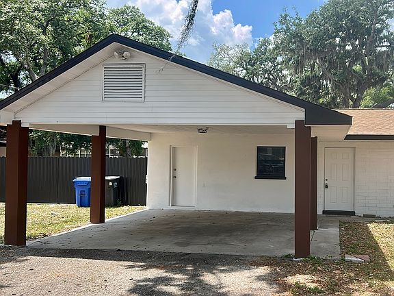 2nd image of 5605 Patterson Rd #1