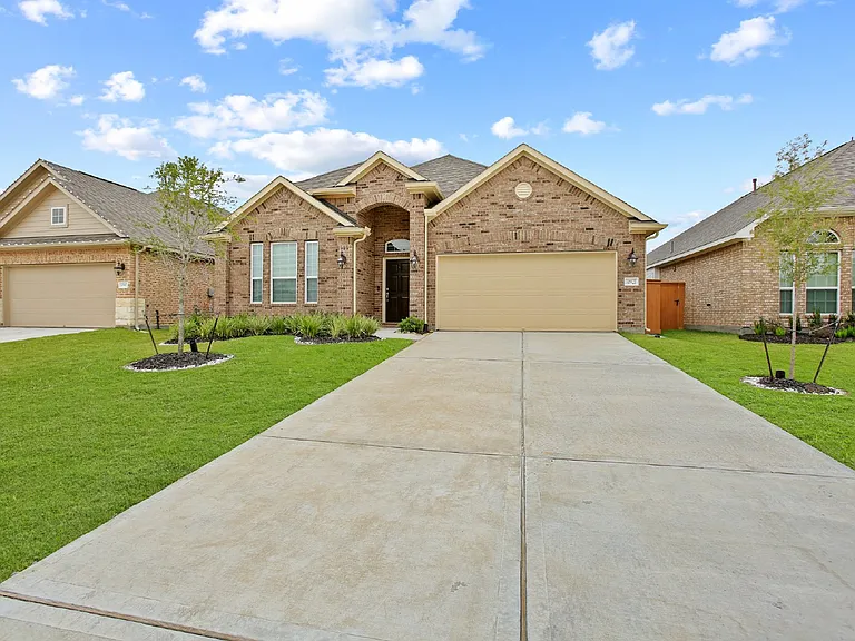 10921 Cathedral Peak Dr — Photo 1