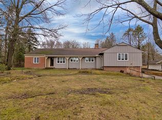 3376 Kersdale Rd, Pepper Pike, OH 44124