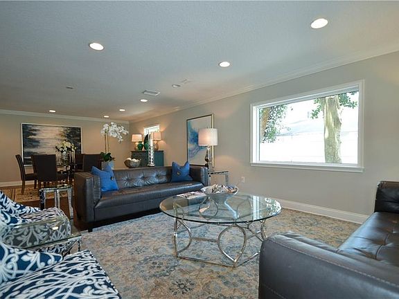 5th image of 4523 W Beachway Dr