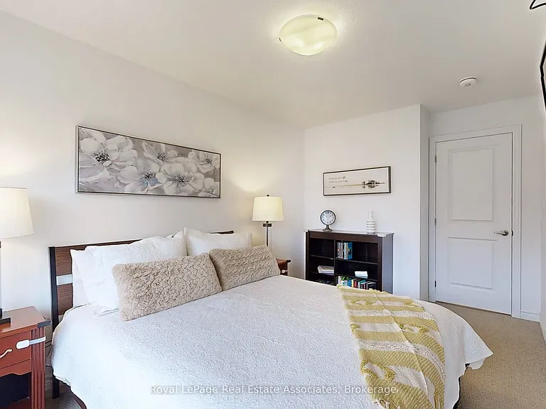 461 Blackburn Dr #40 — Photo 21