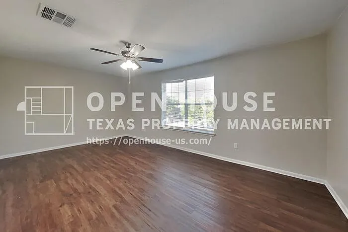 29102 Fox Fountain Ln — Photo 16