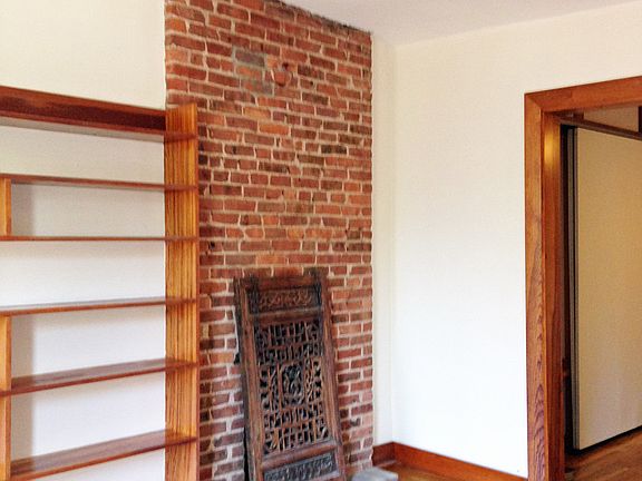 2nd image of 297 Degraw St #2