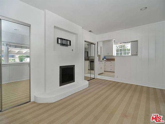 4th image of 4733 Buffalo Ave