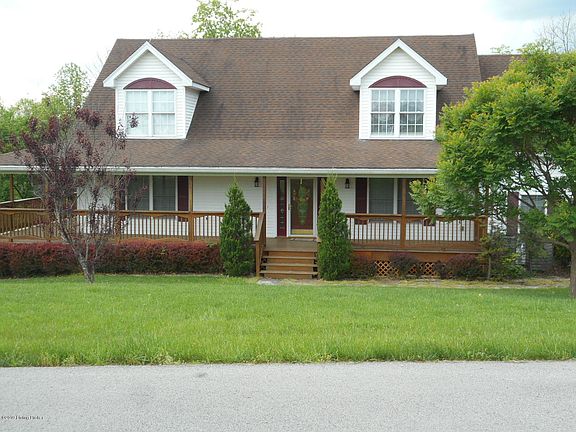 3rd image of 418 Willow Run Dr