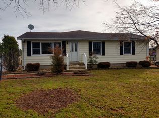 10 N Maple Ave, Ridgely, MD 21660