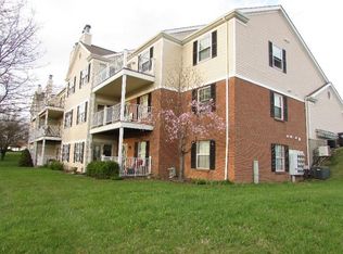 6251 Eagles Lake Dr, Cincinnati, OH 45248