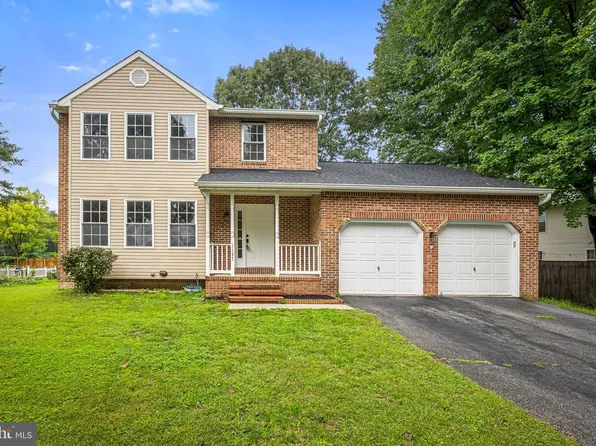 1197 Hillside Rd, Pasadena, MD 21122