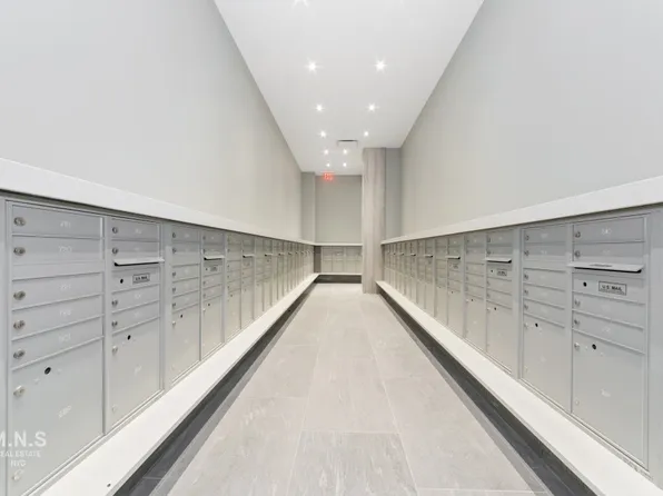 800 Flatbush Avenue image 14 of 18