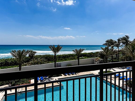 VIEWS SE BALCONY