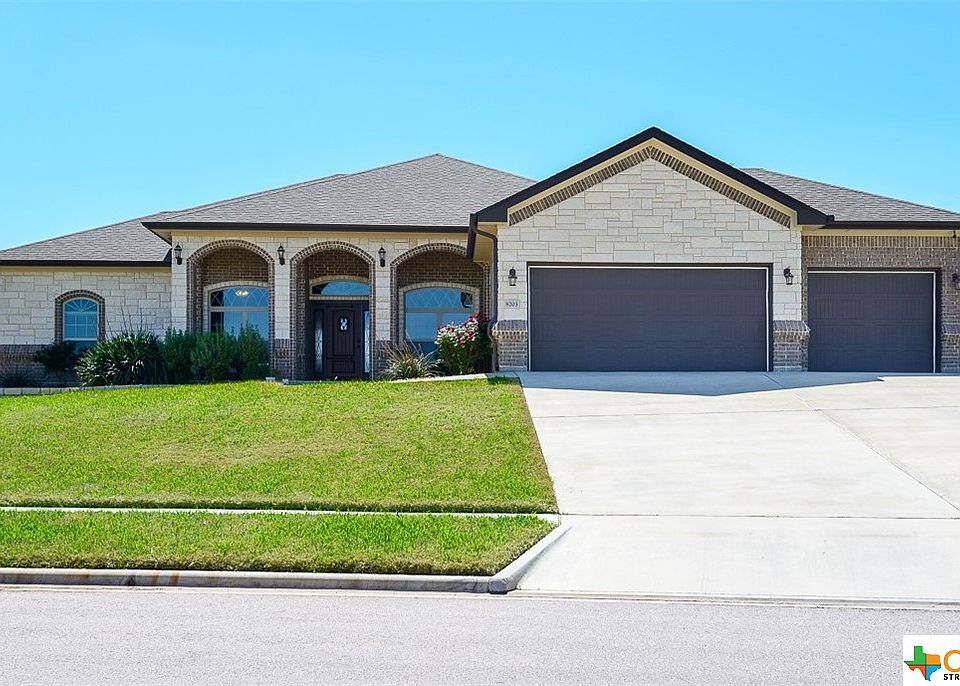 1st image of 8203 Grand Oaks Ln