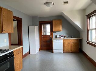 4729 7th Ave, Kenosha, WI 53140