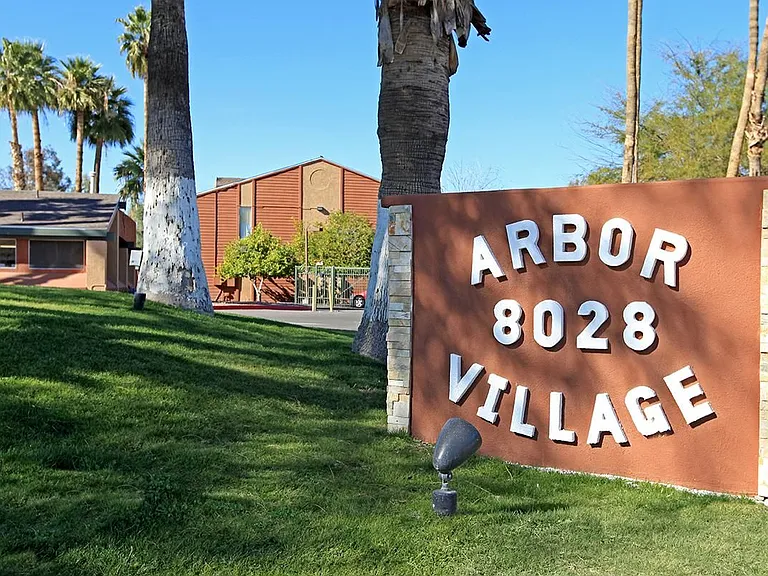 Arbor Village — Photo 8