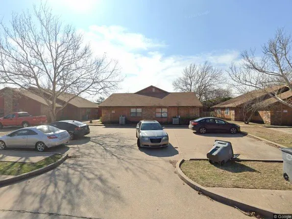 917 NE Tortoise Dr #A, Lawton, OK 73507