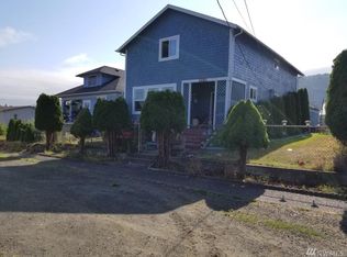 1210 Cedar St, Raymond, WA 98577