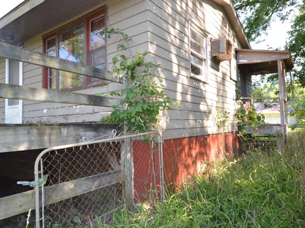 7925 S Corrine Ave, Star City, IN 46985