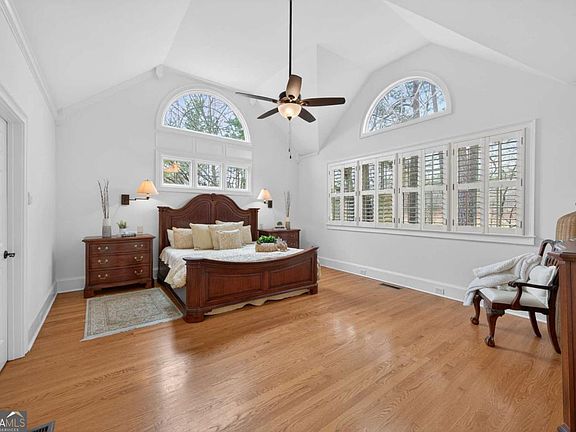 3rd image of 6460 Rutherford Pl