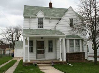 415 Bellcourt Dr, Oregon, OH 43616