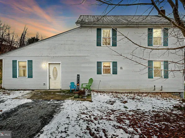 6325 Locust Ln, Mechanicsburg, PA 17050
