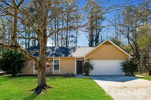 2543 Mistletoe Ln Photo 1
