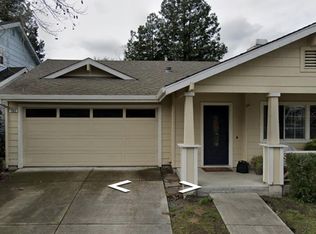 702 Plymouth Ct, Petaluma, CA 94954