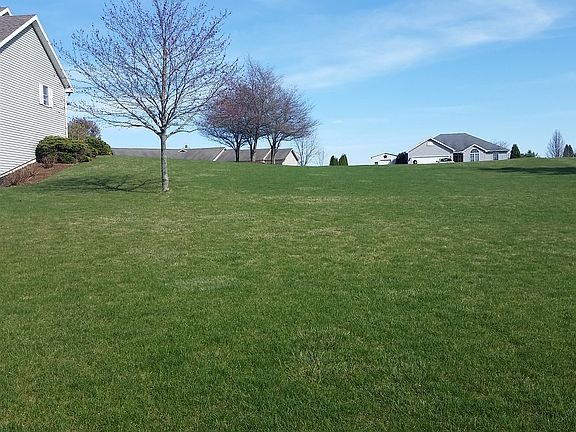5th image of 1927 N Arthur Dr