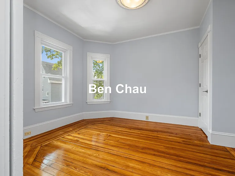 57 Hawthorne St #2B — Photo 7