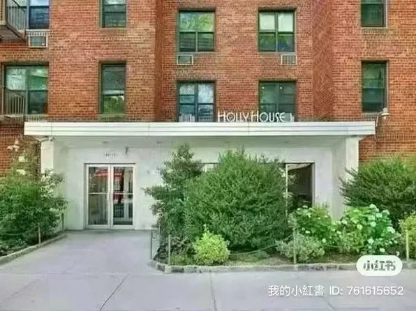 140-15 Holly Avenue image 1 of 1