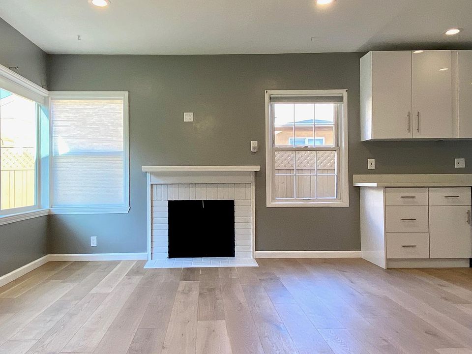 1st image of 606 E Poplar Ave